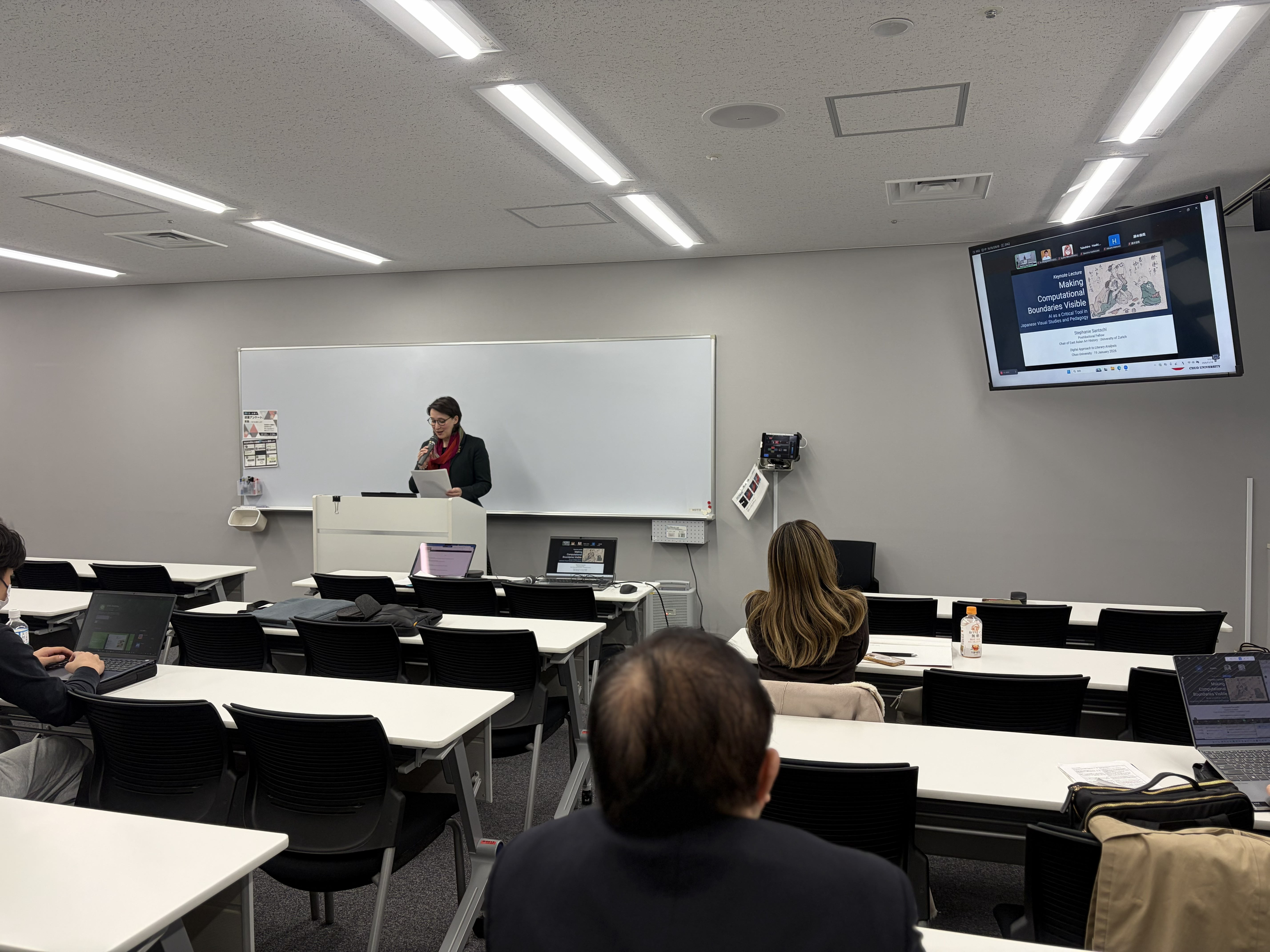 Stephanie Santschi presenting the DALA2025 keynote at Chuo University, Tokyo